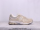 New Balance 2002R