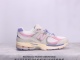 New Balance ML2002