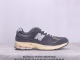 New Balance ML2002
