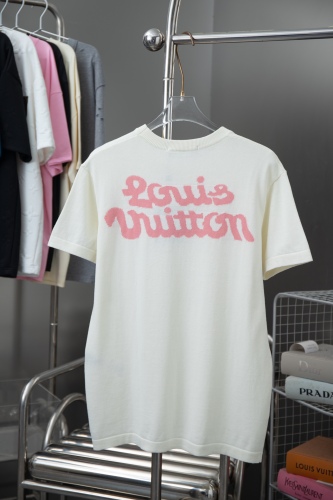 L*ouis V*uitton T-shirt  Top Quality