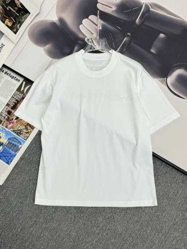 L*ouis V*uitton T-shirt  Top Quality