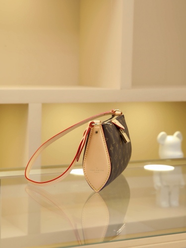 L*ouis V*uitton Bag Top Quality 22*12*5.5cm