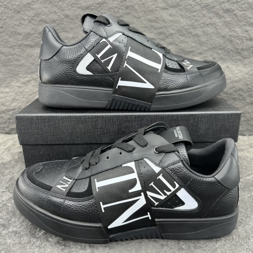Men Women V*alentino Top Sneaker