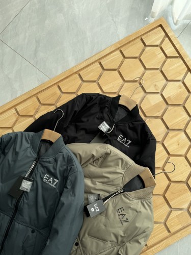 A*rmani Men Jacket/Sweater Top Quality
