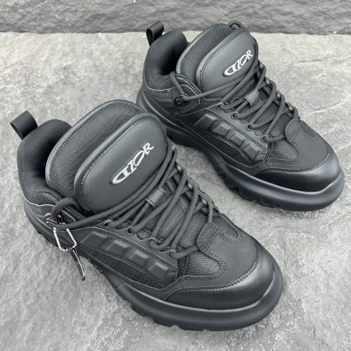 D*ior Men Top Sneaker