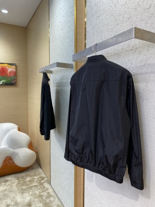 P*rada Men Women Jacket/Sweater Top Quality