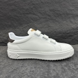 L*ouis V*uitton Men Women Top Sneaker