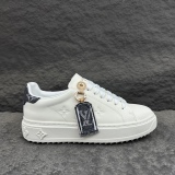 L*ouis V*uitton Men Women Top Sneaker
