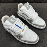 L*ouis V*uitton Men Women Top Sneaker