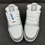 L*ouis V*uitton Men Women Top Sneaker