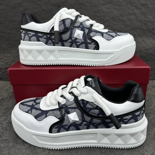 V*alentino Men Women Top Sneaker