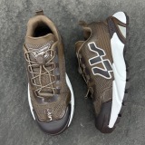 L*ouis V*uitton Men Women Top Sneaker