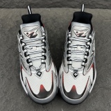 L*ouis V*uitton Men Top Sneaker