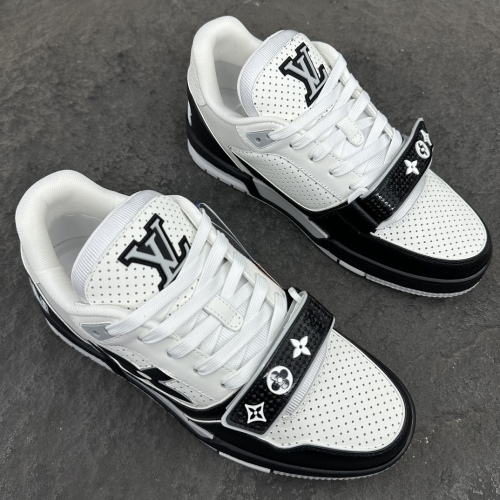 L*ouis V*uitton Men Top Sneaker