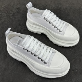 A*lexander M*cqueen Men Women Top Sneaker