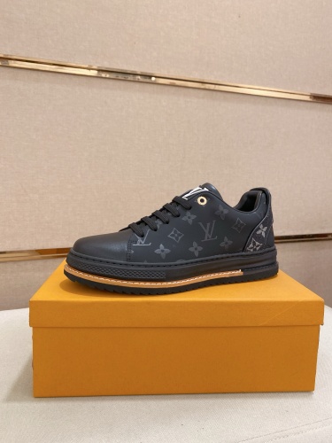 L*ouis V*uitton Men Top Sneaker