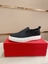 𝑉*𝐴𝐿𝐸𝑁𝑇𝐼𝑁𝑂 Men Top Sneaker