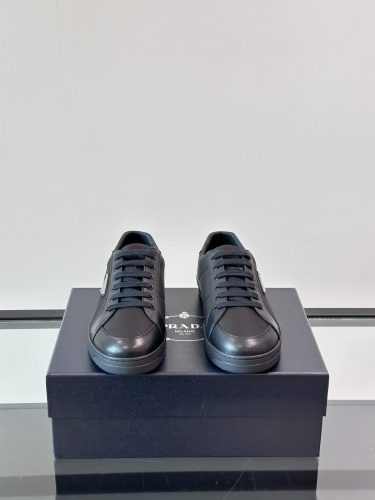 P*rada Men Top Sneaker