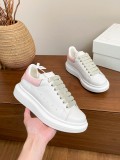 A*lexander M*cqueen Men Women Top Sneaker