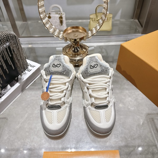 L*ouis V*uitton Men Women Top Sneaker