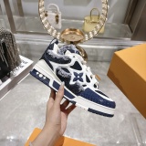 L*ouis V*uitton Men Women Top Sneaker