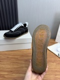 A*lexander M*cqueen Men Women Top Sneaker