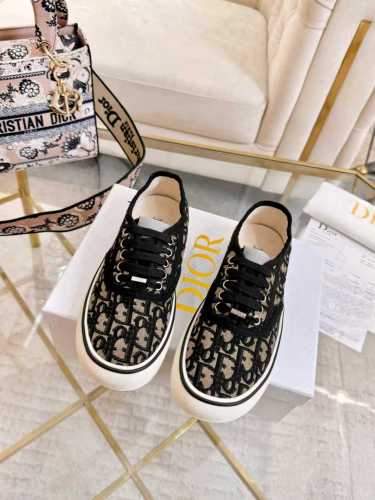 D*ior Men Women Top Sneaker
