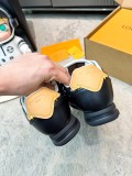 L*ouis V*uitton Men Women Top Sneaker