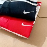 S*upreme Men Women Tops Top Quality