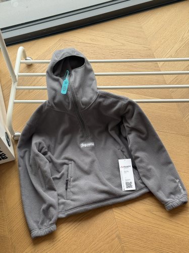 S*upreme Men Women Tops Top Quality