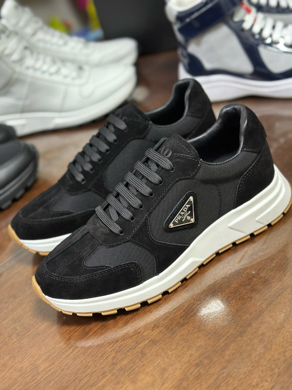 P*rada Men Top Sneaker