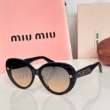 M*iumiu Glasses Top Quality