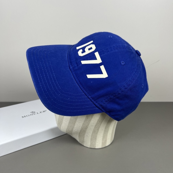 E*SSENTIALS Top Hat