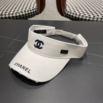 C*hanel Top Hat