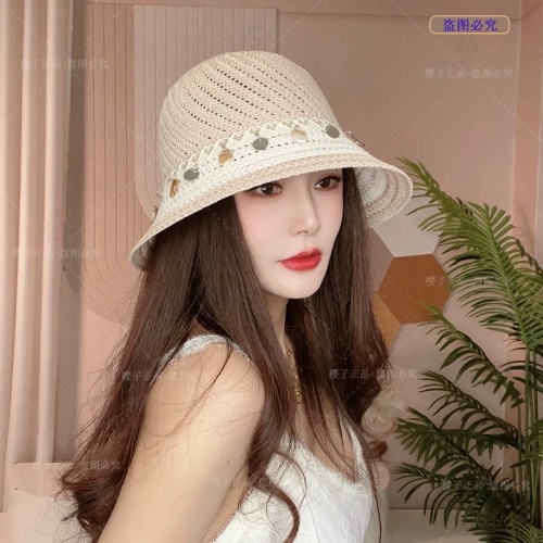 P*rada Top Hat