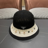 P*rada Top Hat