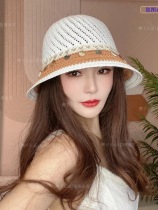 P*rada Top Hat