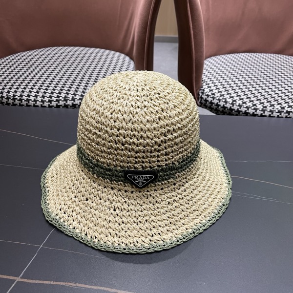P*rada Top Hat