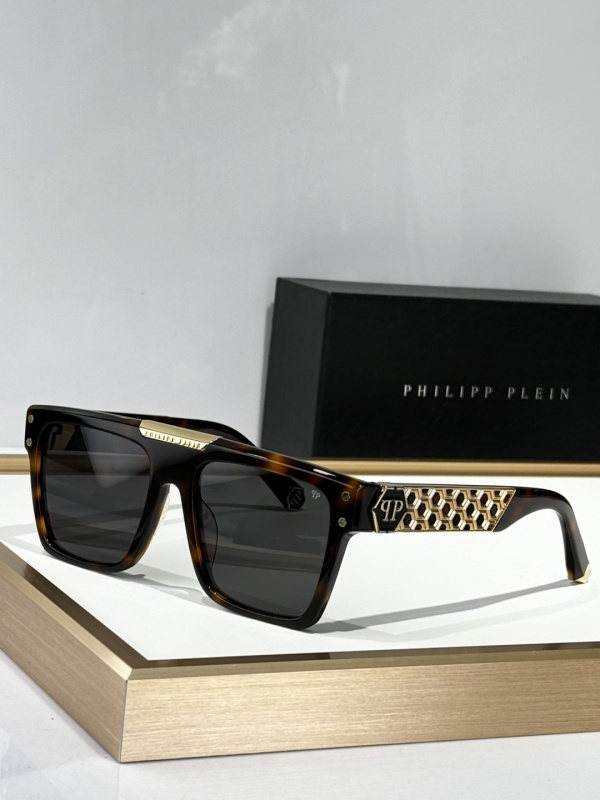 P*hilipp P*lein Glasses Top Quality