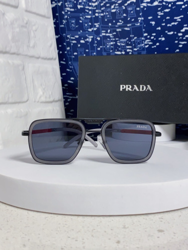 P*rada Glasses Top Quality