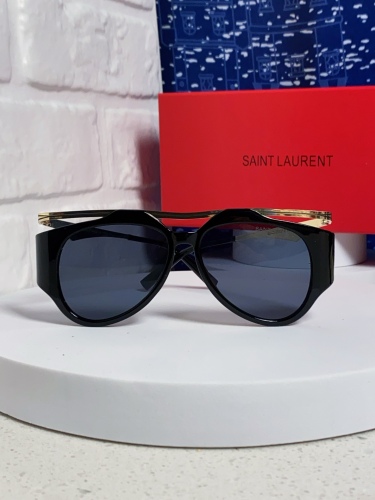 S*aint L*aurent Glasses Top Quality