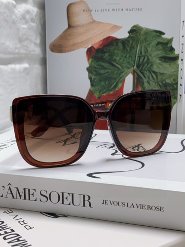 B*urberry Glasses Top Quality
