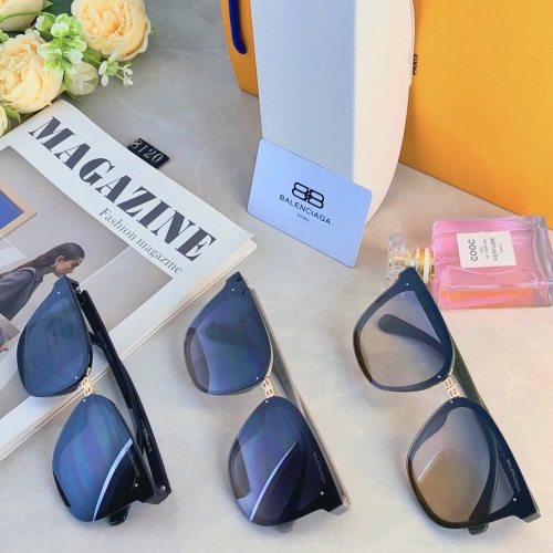 B*alenciaga Glasses Top Quality