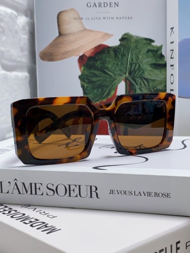P*rada Glasses Top Glasses