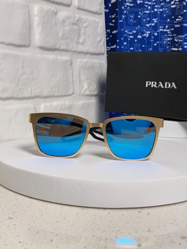 P*rada Glasses Top Quality