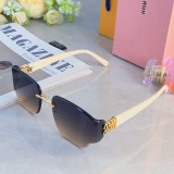 M*iumiu Glasses Top Quality