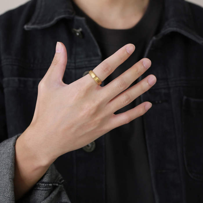 Wholesale Black and Gold Tungsten Ring for Amazon