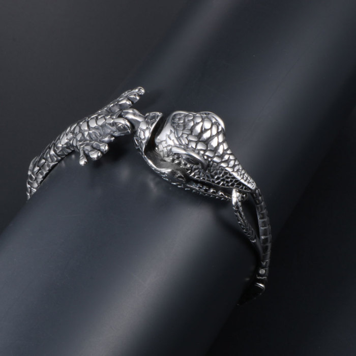 Wholesale Stainless Steel Styllish Cabrite Biker Bracelet