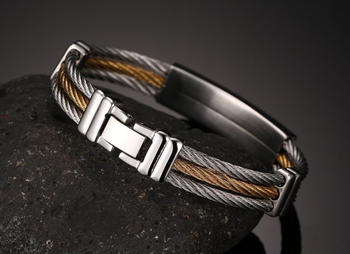 Wholesale Stainless Steel Wire Cross Tag Bracelet Mens