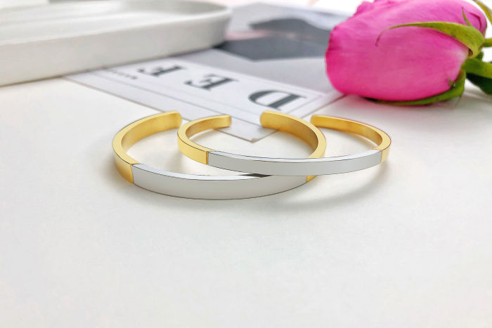 Wholesale Stainless Steel Couples Bangle